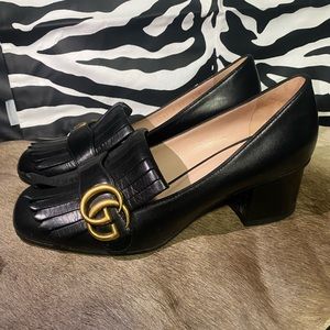 Gucci size 37.  Great condition!